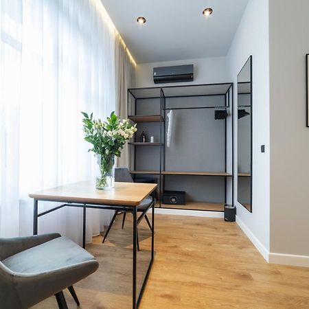 Riva Apartments By Oneapartments Σόποτ Εξωτερικό φωτογραφία